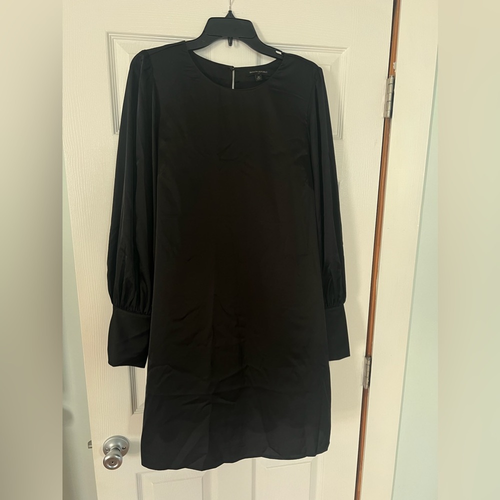 Banana Republic Black Dress 18